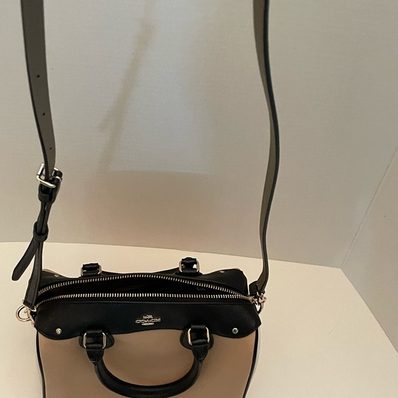 Coach color block convertible satchel/crossbody in white, tan, and black. - Picture 10 of 10